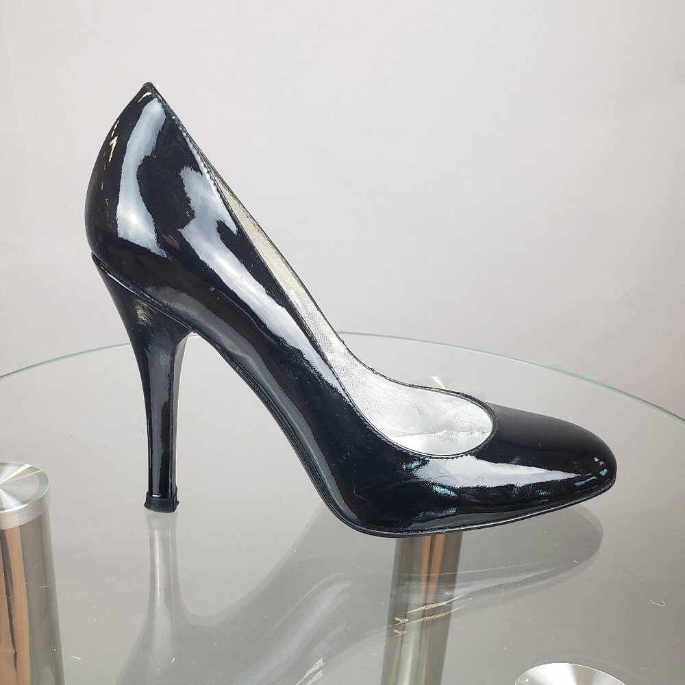 34.5 Stephane de Raucourt - Patent Round toe High Heels